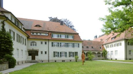 Das Bezirkskrankenhaus Günzburg feiert 2015 das 100-jährige Bestehen.
