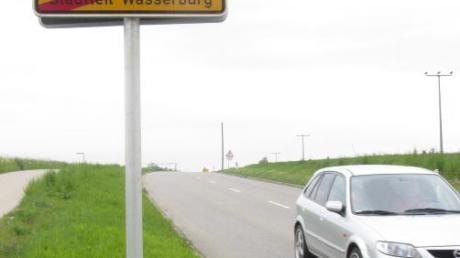 Im Raum Günzburg/Bubesheim/Leipheim dürfen keine Lkw über zwölf Tonnen mehr fahren. Dagegen hat die Gemeinde Kötz Klage erhoben. 