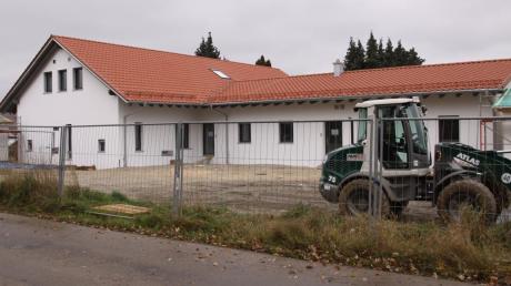 Bei der Bürgerversammlung in Rettenbach ging es auch um die neue Kindertagesstätte. Mitte Januar soll sie bezogen werden können. 
