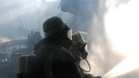 Die Halle, in der die Galvanotechnik untergebracht war, brannte am 12. Februar 2012 nieder. Etwa 200 Helfer verhinderten, dass die Flammen auf weitere Firmengebäude übergriffen. 