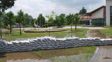 Den tiefgelegenen Ortskern von Großkötz hat es beim Hochwasser 2013 schlimm erwischt, auch das Areal bei Günzhalle und Schule war betroffen. 