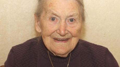 Maria Engel aus Ichenhausen feiert ihren 95. Geburtstag. 
