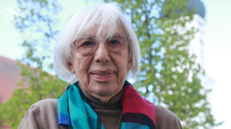 Elisabetha Miller aus Burgau hat ihren 95. Geburtstag gefeiert.  	