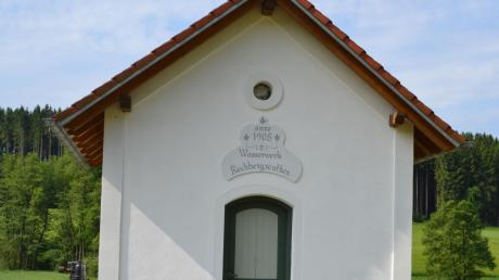 Das historische Pumpenhaus bleibt nach der Übergabe an die Glött-Gruppe erhalten, versichert Oberschmid. 