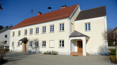 Das Rathaus von Röfingen.