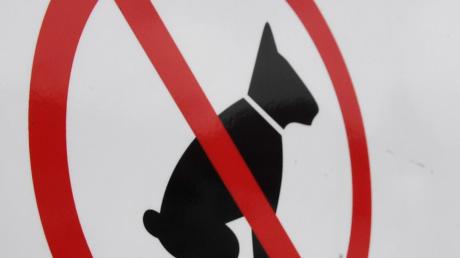 Über die Hinterlassenschaften von Hunden gibt es in Bellenberg immer wieder Beschwerden. Jetzt soll eine zusätzliche Hundetoilette aufgestellt werden. 