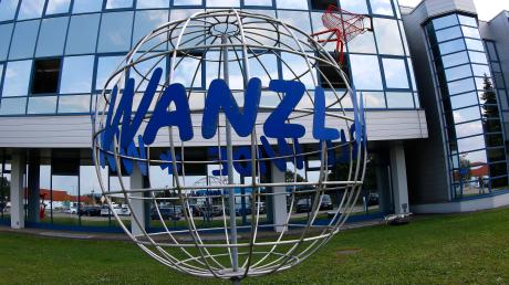 Stammsitz der Metallwarenfabrik Wanzl in Leipheim. Weltweit bekannt wurde das Unternehmen durch die Produktion von Einkaufswagen. 