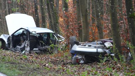 An Donnerstagnachmittag ist zwischen Jettingen und Goldbach ein schwerer Unfall passiert. 