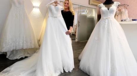 Carina Graf eröffnet am Samstag ihr neues Geschäft in Jettingen. Sie bietet gebrauchte Brautkleider in allen Größen und Varianten an. 