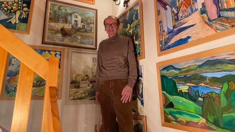 Die vielen Bilder an den Wänden seines Hauses in Jettingen hat der 81-jährige Ruheständler selbst gemalt.