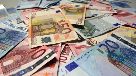 Schwarzgeld-Konten in Luxemburg? Eine Vermögensberatung gerät nach einer Großrazzia  unter Verdacht.