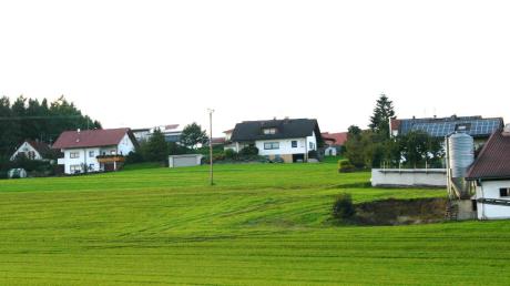 Für den idyllischen Weilermer Südhang, der momentan noch im Außenbereich liegt, will der Osterberger Gemeinderat einen Bebauungsplan erstellen lassen und Baurecht schaffen. 