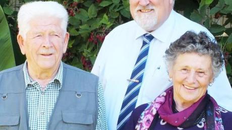 60 Jahre sind Thekla und Fritz Kircher verheiratet und haben das Fest der Diamantenen Hochzeit gefeiert. Bürgermeister Karl Janson kam zum Gratulieren.  