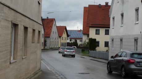 Gerade die Bundesstraße 300 beschert der Gemeinde Kettershausen viel Verkehr. Die Straße führt auch durch den Ortsteil Bebenhausen.