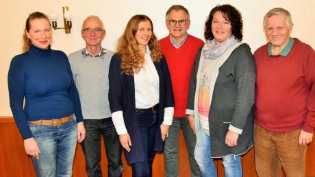 Die Gemeinderatskandidaten von SPD/Bürgerblock Altenstadt für die im März stattfindende Kommunalwahl. 	 	