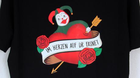Heiß begehrt sind die T-Shirts der Ranzenburger Narrenzunft. 	 	
