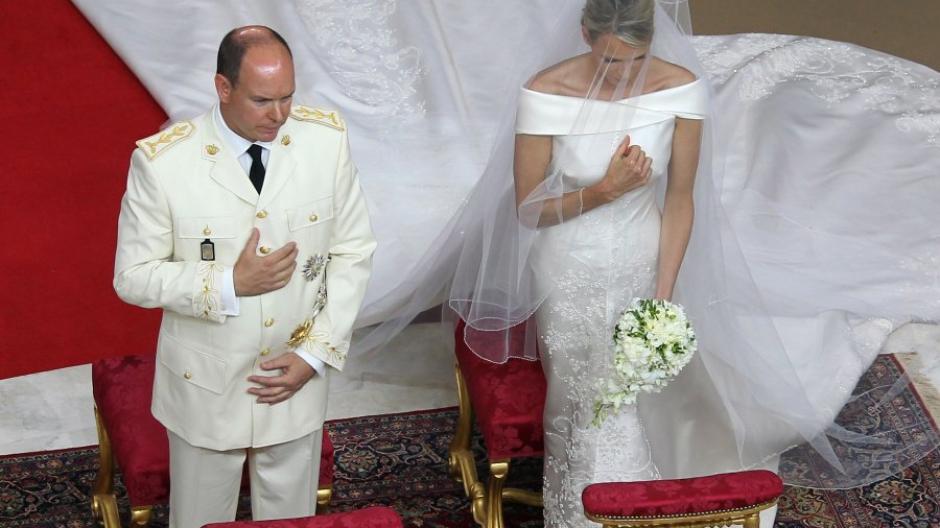 Furstliche Hochzeit In Monaco Kirchliche Trauung Von Albert Und Charlene Augsburger Allgemeine