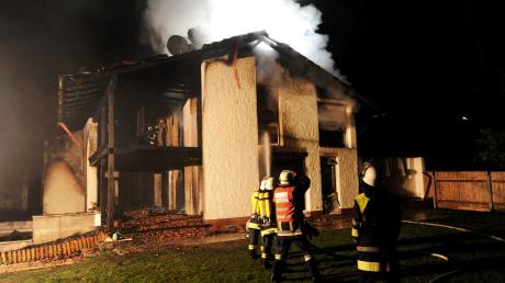 Bayern-Profi Breno ist nach einem Brand in seinem Haus ins Krankenhaus gebracht worden.