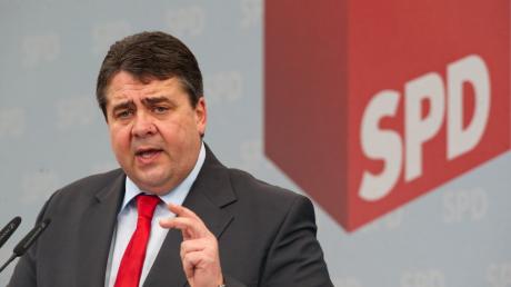 SPD-Parteivorsitzender Sigmar Gabriel meint, Neuwahlen wären gut für Deutschland.