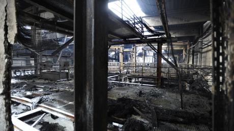 Völlig zerstört worden ist beim Großbrand am 11. Februar eine Produktionshalle der Leipheimer Metallwarenfabrik Wanzl. Moderne Brandschutzeinrichtungen verhinderten das Übergreifen der Flammen auf benachbarte Hallen. Versiegelte Kellerböden und Wände schützten das Grundwasser vor kontaminiertem Löschwasser. 
