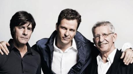 Mit Mode aus Nördlingen zur Euro 2012: Joachim Löw, Oliver Bierhoff Gerd Strehle,  Aufsichtsratsvorsitzender der Strenesse AG.