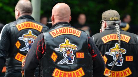 Ein ranghoher Boss der Rocker-Gruppe Bandidos steht in Ulm vor Gericht.
