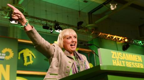 Traumergebnis für Claudia Roth: Die Grünen-Chefin erhielt 88,5 Prozent der Delegiertenstimmen und bleibt damit weiterhin Parteivorsitzende.