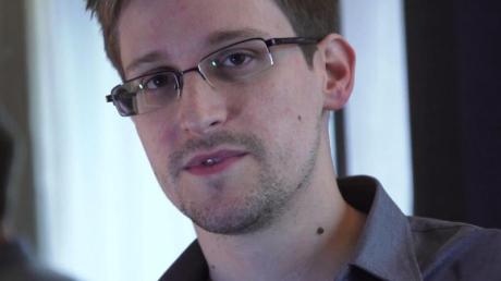 Der Amerikaner Edward Snowden hatte erst vor kurzem Details über «Prism», das Überwachungsprogramm der NSA, an die Öffentlichkeit gebracht. Nun belastet er auch den britischen Geheimdienst.