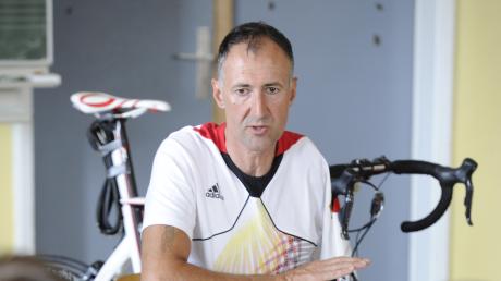 Wolfgang Sacher fährt trotz Behinderung erfolgreich Rad. 
