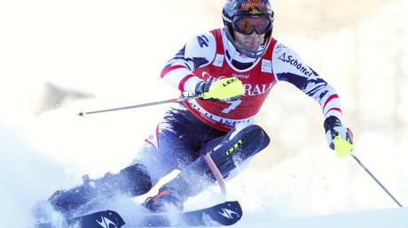 Der Österreicher Mario Matt hat am Sonntag den Slalom von Val d’Isere gewonnen. Sein Vorsprung auf den Zweitplatzierten betrug 0,53 Sekunden. Nicht auszuschließen, dass auch die Schwabmünchner Outdoorfirma Schöffel einen kleinen Anteil an diesem Erfolg hatte: Sie hat die speziellen Skianzüge entwickelt. 