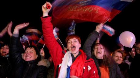 Für die Krim-Führung ist die Unabhängigkeit nun offiziell.