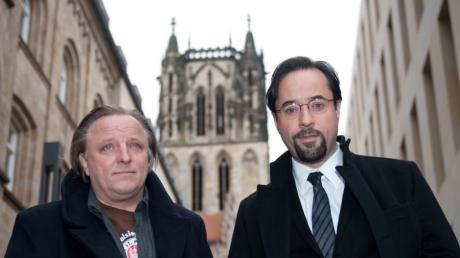 Thiel (Axel Prahl, links) und Boerne (Jan Josef Liefers) feiern Jubiläum. Zum 25. Mal gehen sie gemeinsam auf Mörderjagd.