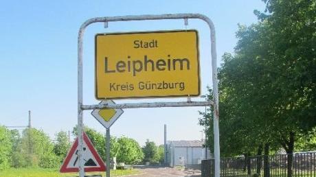 Seit der Freinacht steht das Leipheimer Ortsschild in Gundelfingen.