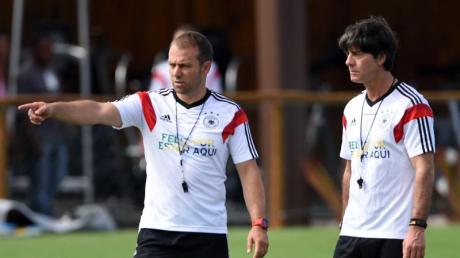 Joachim Löw und Hansi Flick lassen den «Ernstfall» proben - Training zur Anstoßzeit gegen Portugal.