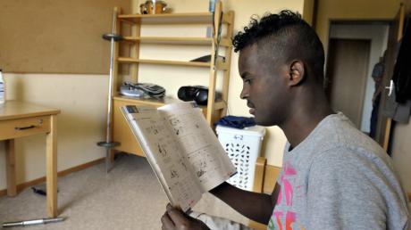 Nach einer langen Flucht aus Somalia wohnt der junge Mann nun im Dürrlauinger Förderungswerk St. Nikolaus.