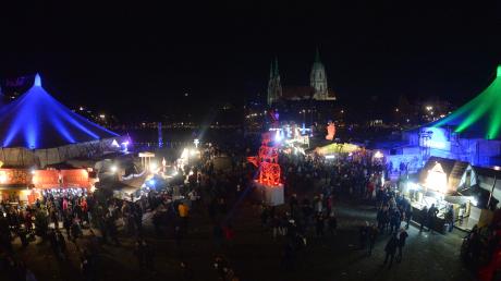 Am 24. November eröffnet das Winter-Tollwood-Festival in München mit vielen Attraktionen und Veranstaltungen.