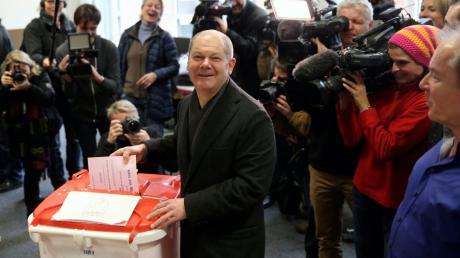 Hamburgs Erster Bürgermeister und Spitzenkandidat der SPD, Olaf Scholz, kann sich wohl freuen.