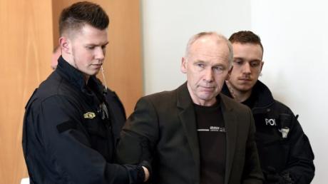 Auch das Urteil gegen den zweiten Polizistenmörder Raimund Mayr lässt aufatmen. 