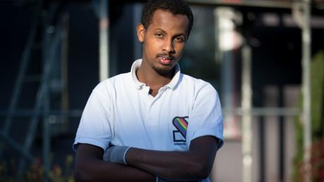 Ali Sharif fotografiert in Osnabrück. Der Asylbewerber aus Somalia wartet seit 20 Monaten auf einen Bescheid des Bundesamtes für Migration.