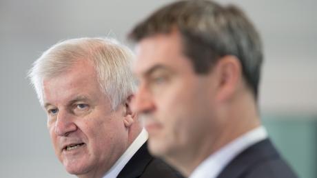 Horst Seehofer und Markus Söder sind sich in gegenseitiger Abneigung verbunden. Eineinhalb Jahre vor der Bundestagswahl wird der Machtkampf innerhalb der CSU intensiver. 