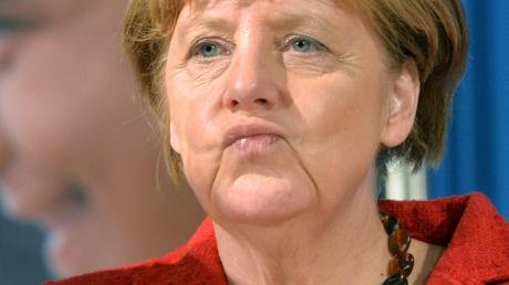 Viele ausländische Kommentatoren sehen im Aufstieg der AfD eine herbe Schlappe für Bundeskanzlerin Angela Merkel.