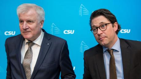 Der bayerische Ministerpräsident Horst Seehofer und  CSU-Generalsekretär Andreas Scheuer haben eine Hauptschuldige für das Wahldebakel.