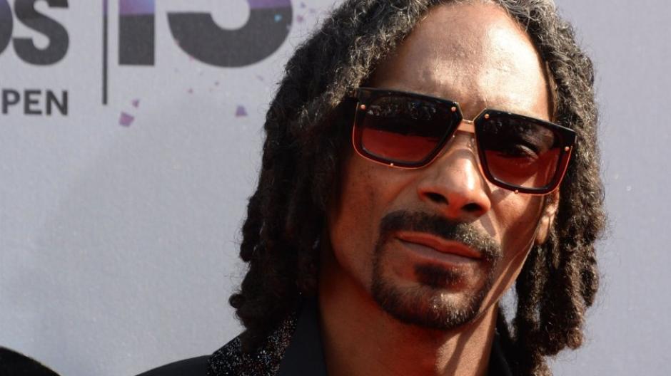Neighbor Rapper Snoop Dogg Postet Boateng Trikot Sport