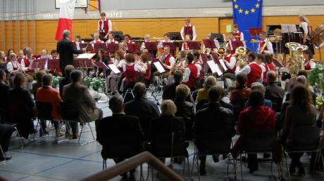 Eine glänzende Generalprobe für die Teilnahme an den Wertungsspielen in Ursberg hatte das Große Blasorchester der Musikvereinigung Thannhausen beim Konzert in der Dreifachturnhalle der Mindelstadt.  
