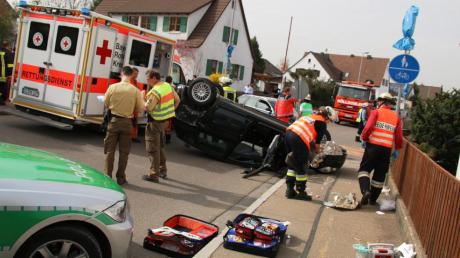Bei einem Unfall in Leipheim ist eine Frau am Freitagnachmittag in Leipheim schwer verletzt worden. 