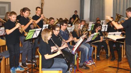 Vor Kurzem gab die Jugendkapelle des Musikvereines Münsterhausen zu ihrem 35-jährigen Jubiläum ihr erstes von drei Konzerten.  
