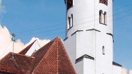 Damit die Pfarrkirche Heilig Kreuz von Aletshausen weiterhin von typisch schwäbischen und zum Dorf passenden Bauten umgeben wird, hat der Gemeinderat eine Gestaltungssatzung erlassen. Diese gilt auch für weitere drei Ortsteile, damit der dörfliche Charakter erhalten bleibt. 	