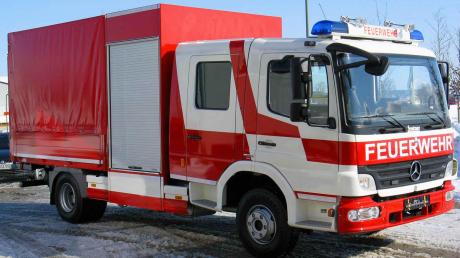 Nach ausgiebiger Diskussion beschlossen die Aletshauser Gemeinderäte einstimmig die Anschaffung eines solchen Gerätewagens Logistik GW-L1, der momentan für 97000 Euro angeboten werde.  	