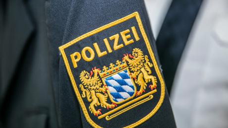 Nach einem Diebstahl in Wattenweiler wurden drei Männer festgenommen. Dies meldet die Polizei in ihrem jüngsten Bericht (Symbolbild). 