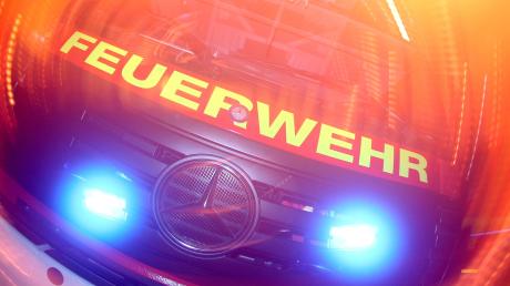 Ein Feuerwehrmann wurde beim Einsatz in Kadeltshofen verletzt. 